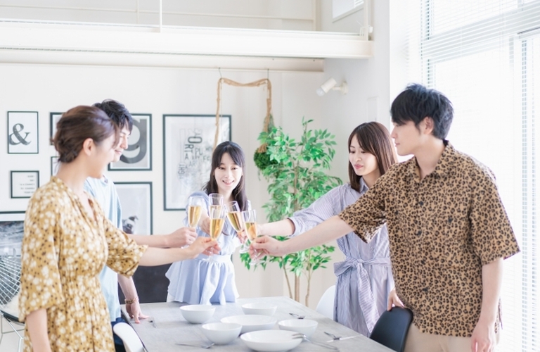 街コンでの挫折を乗り越えて: 多様な婚活戦略への転換 ｜ 新宿区から全国の婚活者を支援する結婚相談所