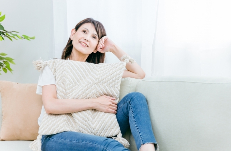 独身が良いのか、それとも共に歩む幸せを選ぶのか？あなたの答えを見つける旅へ|新宿区から全国の婚活者を支援する結婚相談所