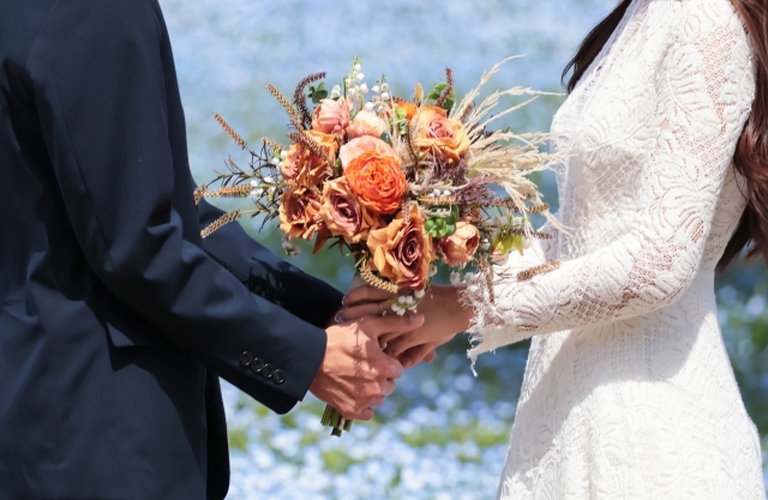 公務員との結婚を考えている方を支援する結婚相談所 | 高田馬場から全国の婚活者をサポート